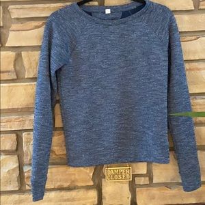 Under armour sweatshirt